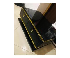 Nauza Showcase Nzuri ya Kisasa