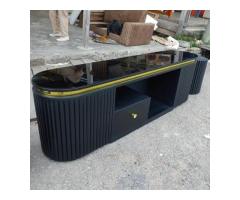 Wauzaji wa furniture mbalimbali