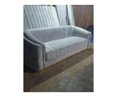 Wauzaji wa furniture za ndani - 9