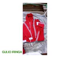 Tracksuit za watoto wa kiume