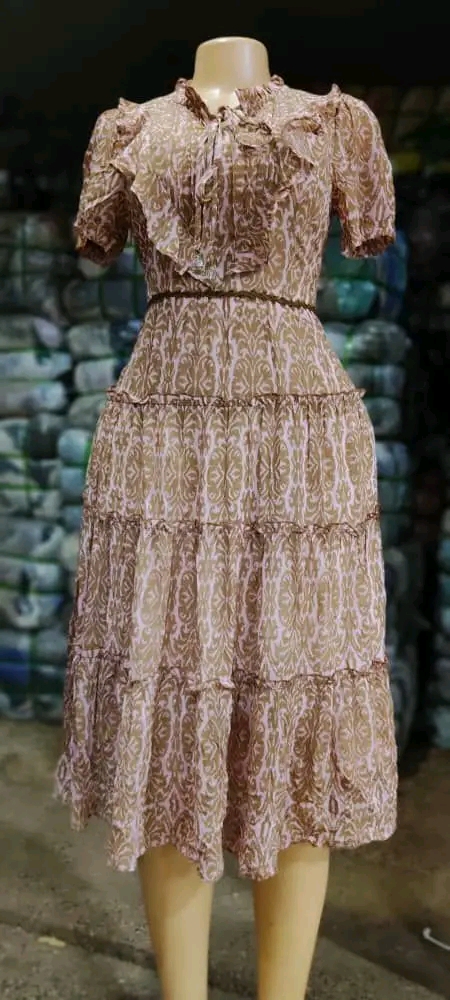 Biashara ya magauni ya mtumba